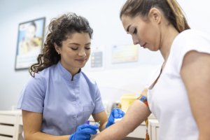 Pós-Graduação em ANÁLISES CLÍNICAS E HEMATOLOGIA